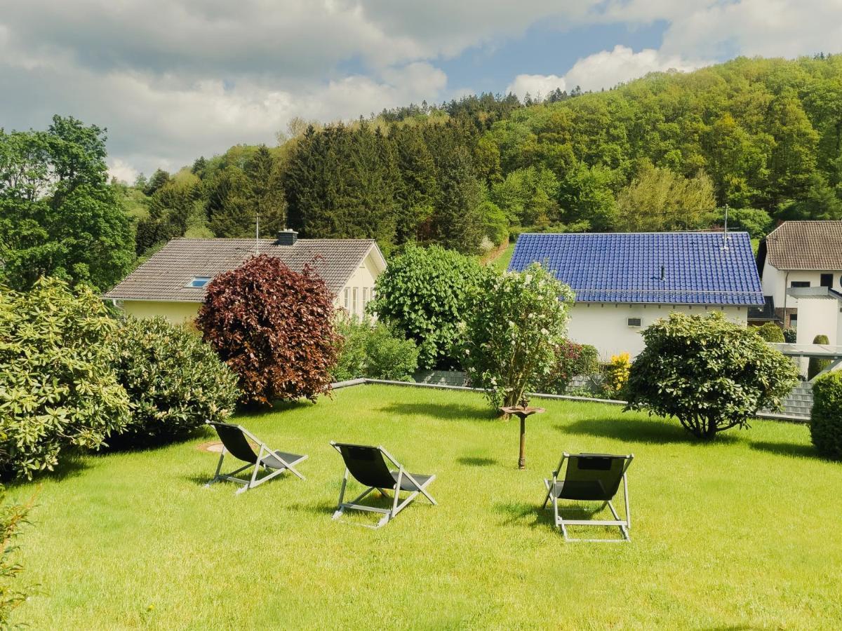 Nova Romantic Luxus Relax Apartments Mit Sauna, Nuerburgring, Adenauer Forst エクステリア 写真